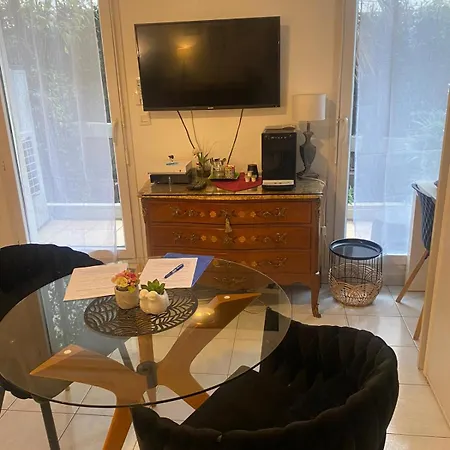 Apartman Harry Garden Nizza