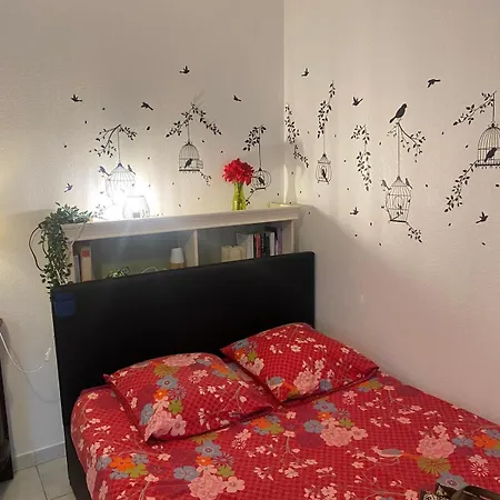 Harry Garden Apartman *