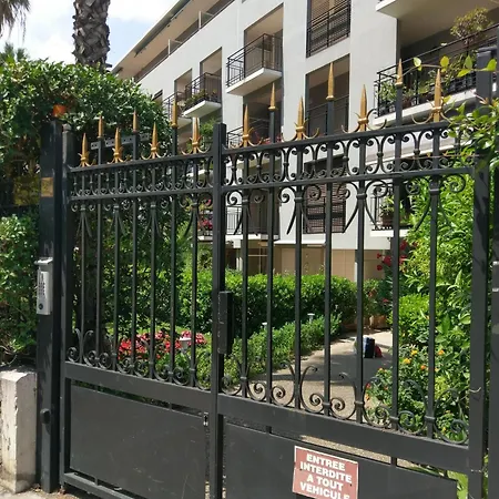 Apartamento Harry Garden Niza